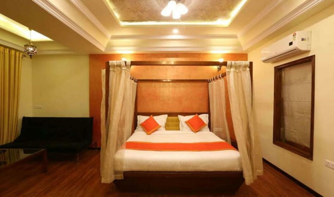 Hotel Golden Sands Jaipur Exteriör bild