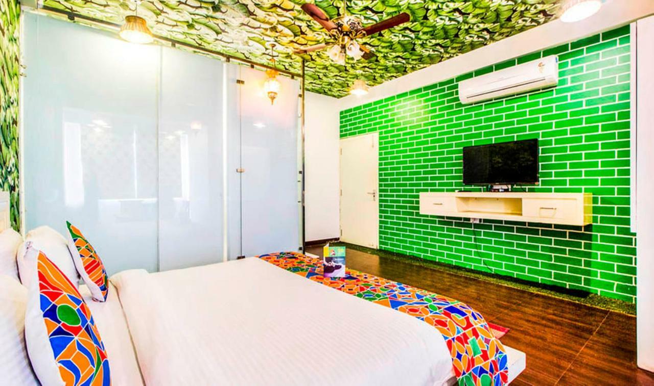 Hotel Golden Sands Jaipur Exteriör bild